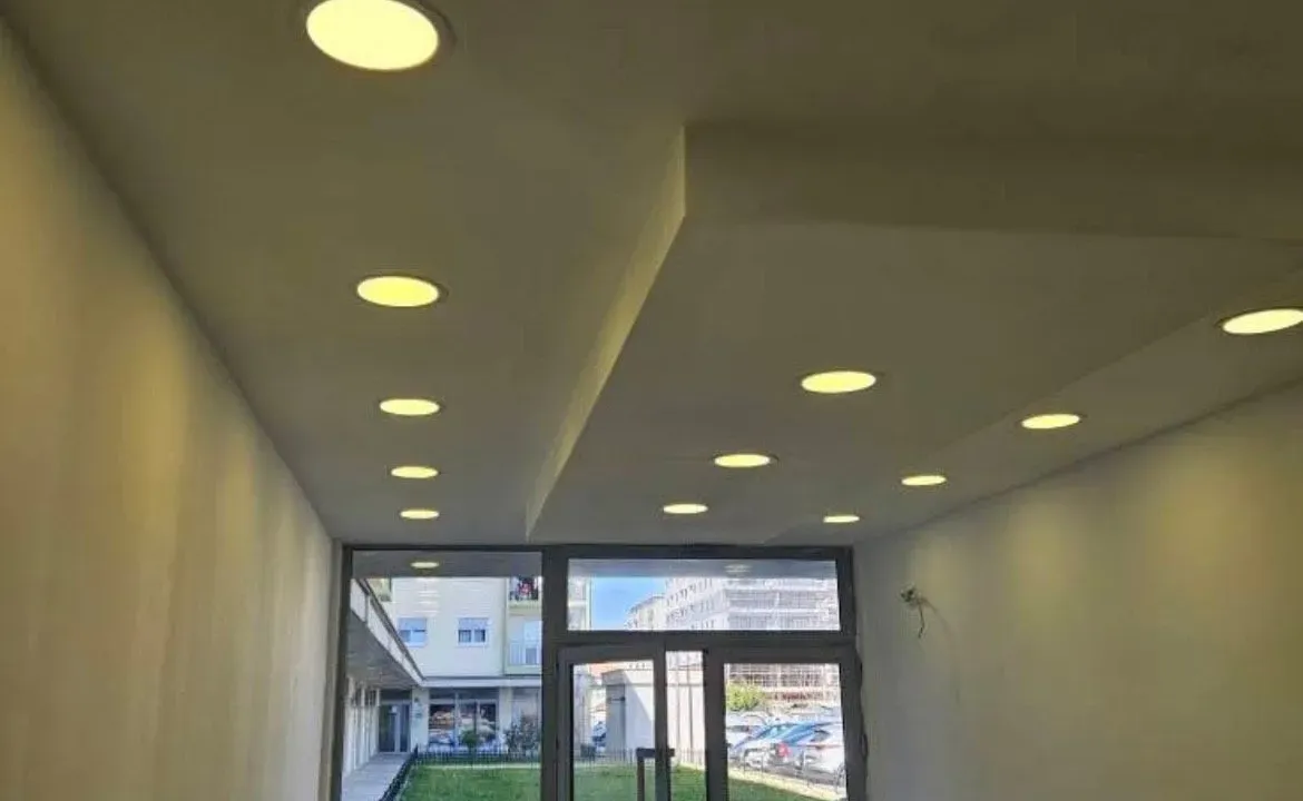 Izdavanje, poslovni prostor, 27m², Zabjelo, Podgorica