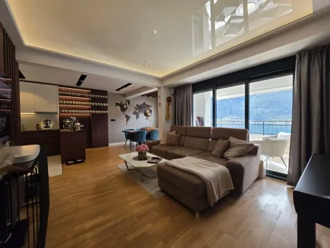 Prodaja, dvosoban stan, 85m², Dobrota, Kotor - image 17