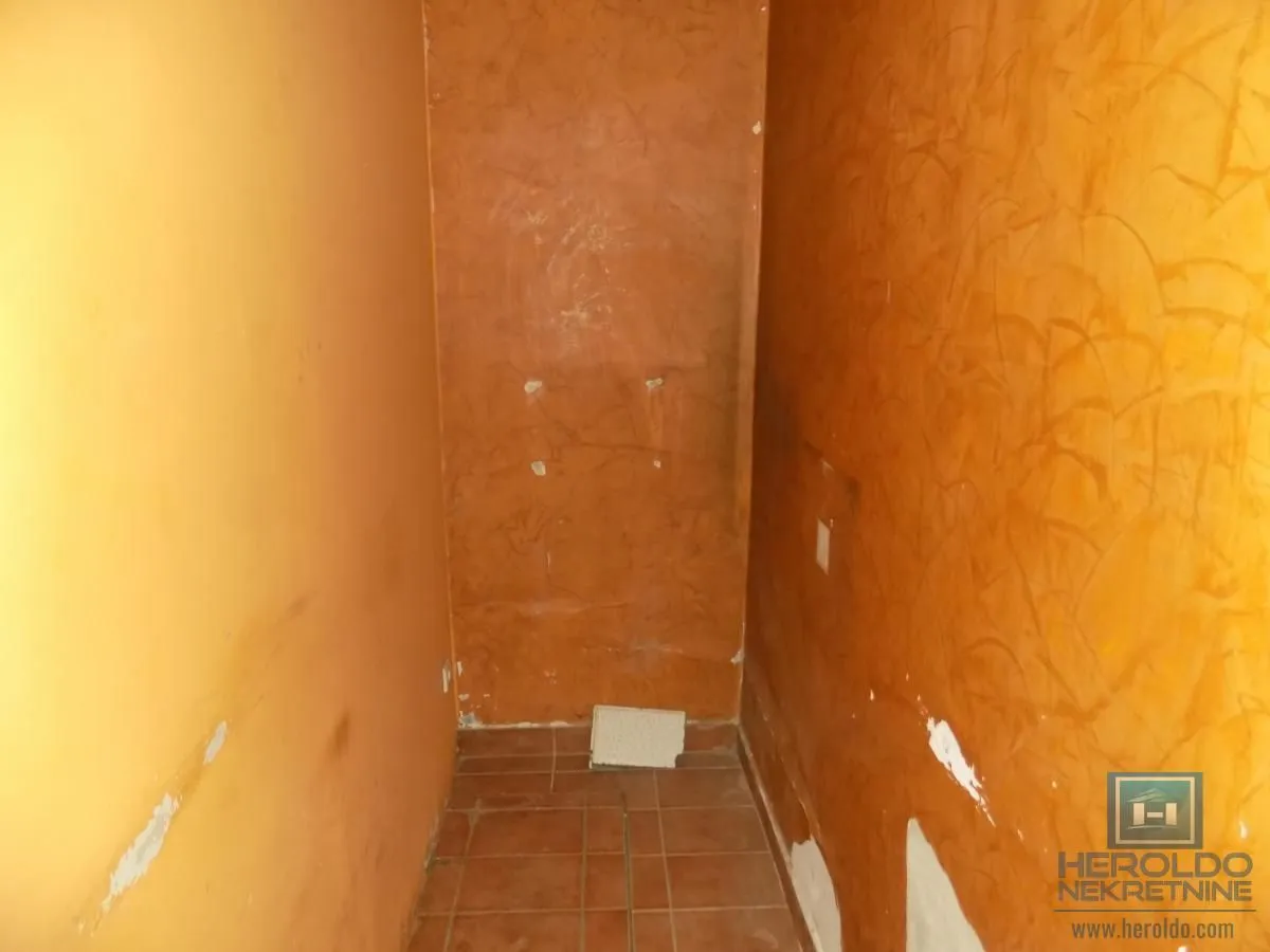Rent, office space, 210m², Centar, Paraćin
