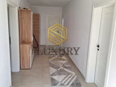 Izdavanje, kuća, 110m², Cijevna, Podgorica - image 2