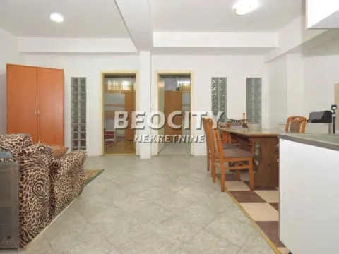 Izdavanje, trosoban stan, 52m², Cvetkova Pijaca, Zvezdara Sve Podlokacije - image 3