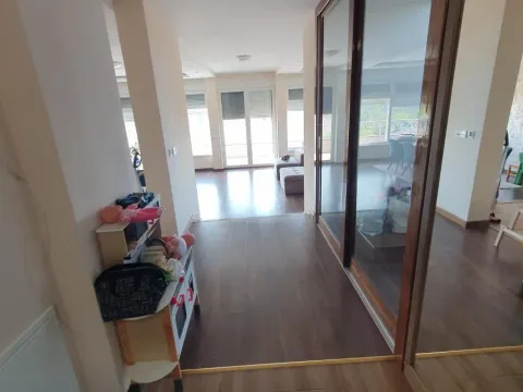 Prodaja, kuća, 460m², Sremska Kamenica, Petrovaradin - image 5