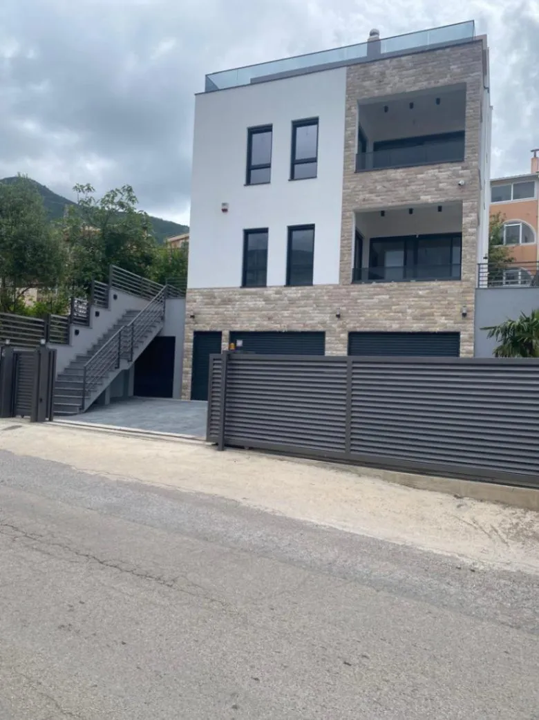 Prodaja, kuća, 400m², Bjeliši, Bar