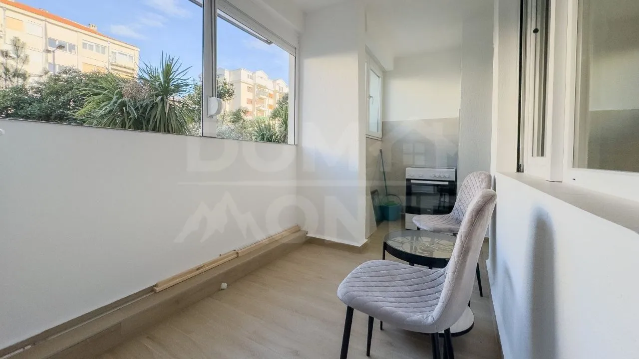 Rent, two bedroom apartment, 60m², Tivat, Crna Gora
