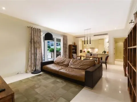 Prodaja, dvosoban stan, 100m², Centar, Tivat - image 5