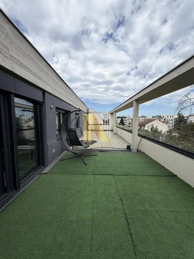 Izdavanje, stan, 240m², Telep, Novi Sad Sve Podlokacije