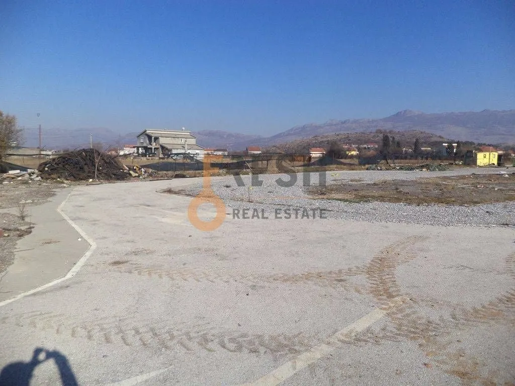 Sale, office space, 400m², Tuzi, Podgorica