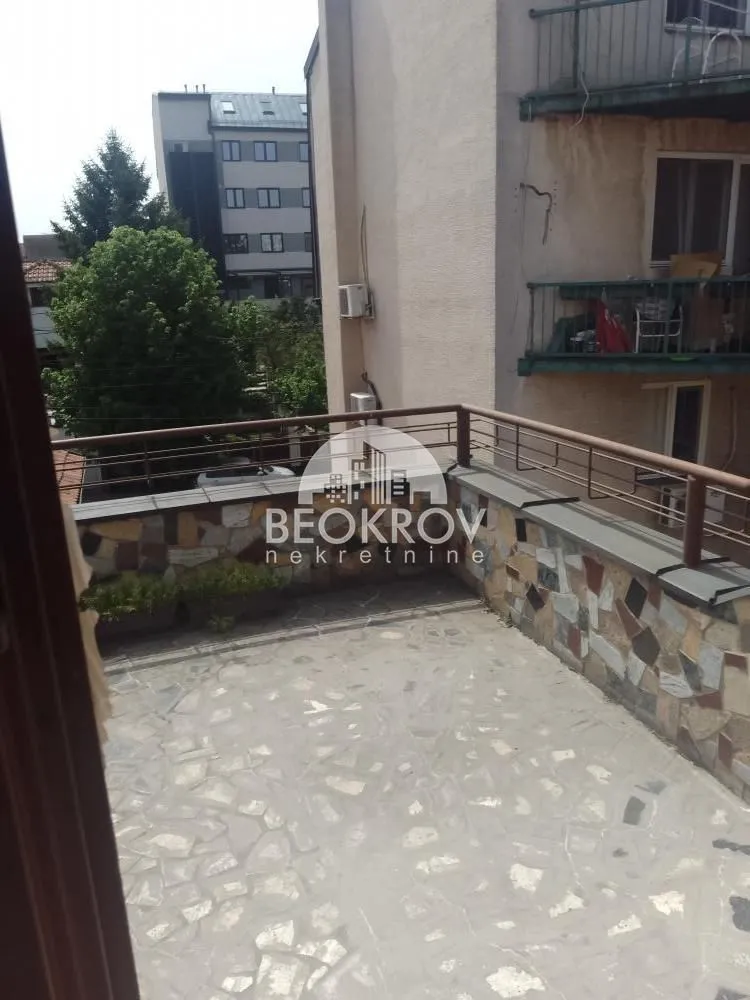 Rent, house, 450m², Vračar Hram, Vračar Sve Podlokacije