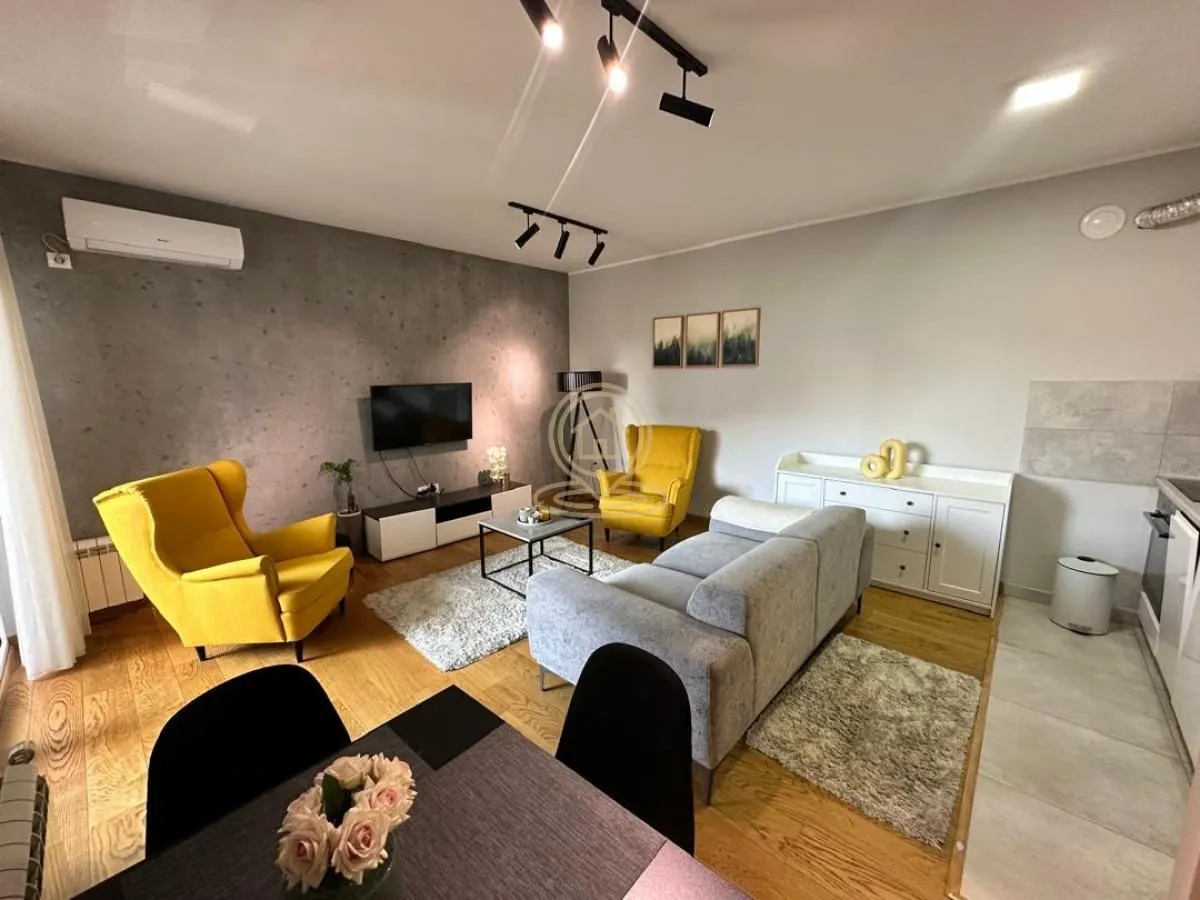 Prodaja, jednosoban stan, 47m², Stari grad, Novi Sad