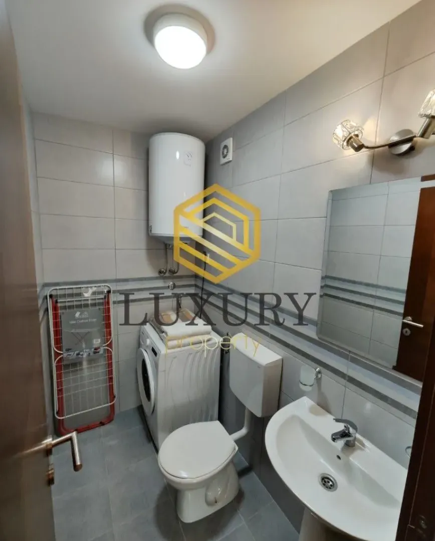 Izdavanje, dvosoban stan, 73m², Tuški Put, Podgorica