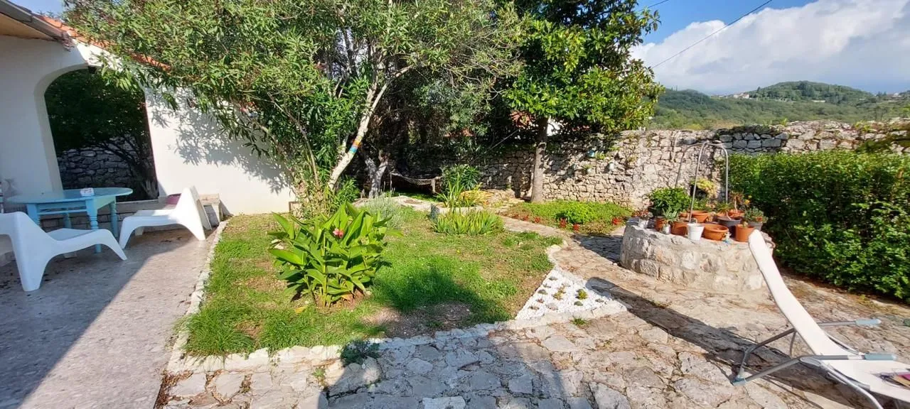 Prodaja, kuća, 131m², Radovići, Tivat