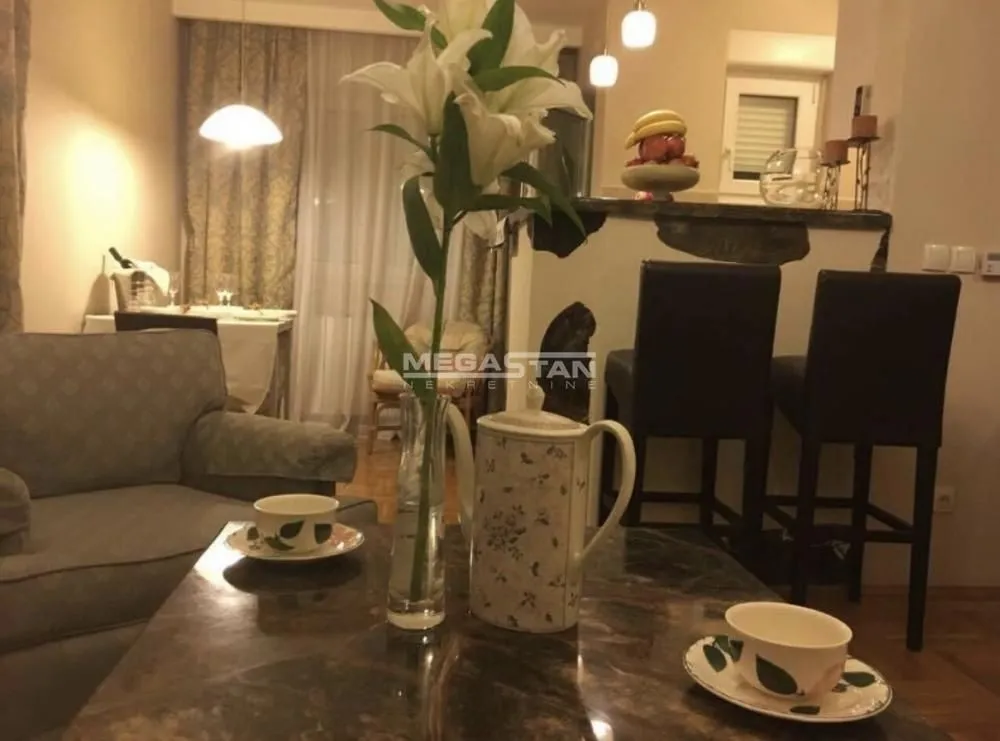 Sale, two bedroom apartment, 52m², Uciteljsko Naselje, Zvezdara Sve Podlokacije