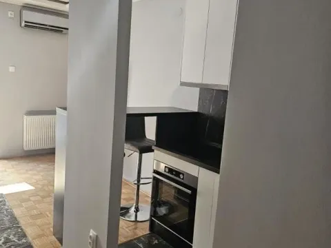 Izdavanje, jednosoban stan, 34m², Detelinara, Novi Sad Sve Podlokacije - image 5