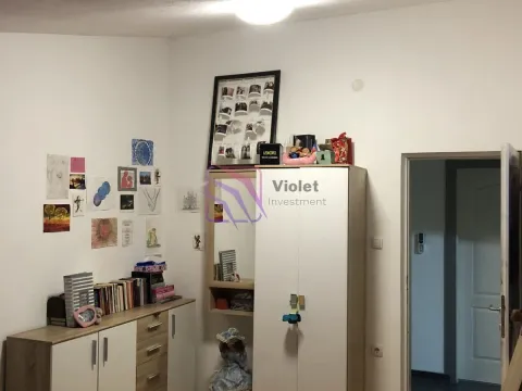 Izdavanje, kuća, 350m², Donji Kokoti, Podgorica - image 13