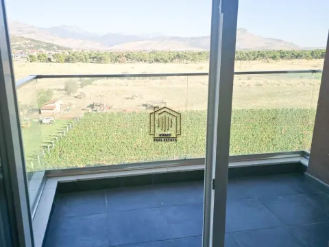 Izdavanje, jednosoban stan, 43m², Stari Aerodrom, Podgorica - image 10