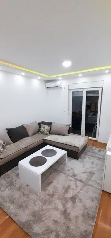 Izdavanje, jednosoban stan, 40m², Zabjelo, Podgorica
