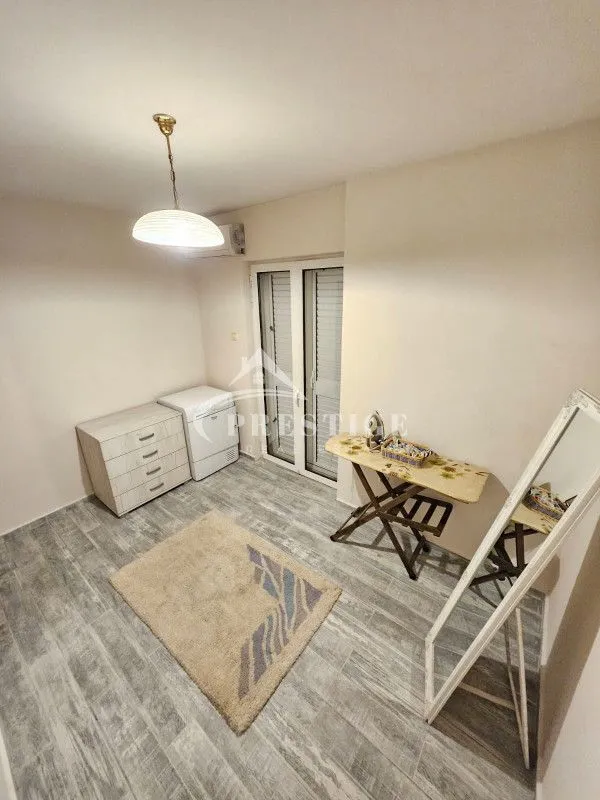 Prodaja, dvosoban stan, 65m², Centar, Podgorica
