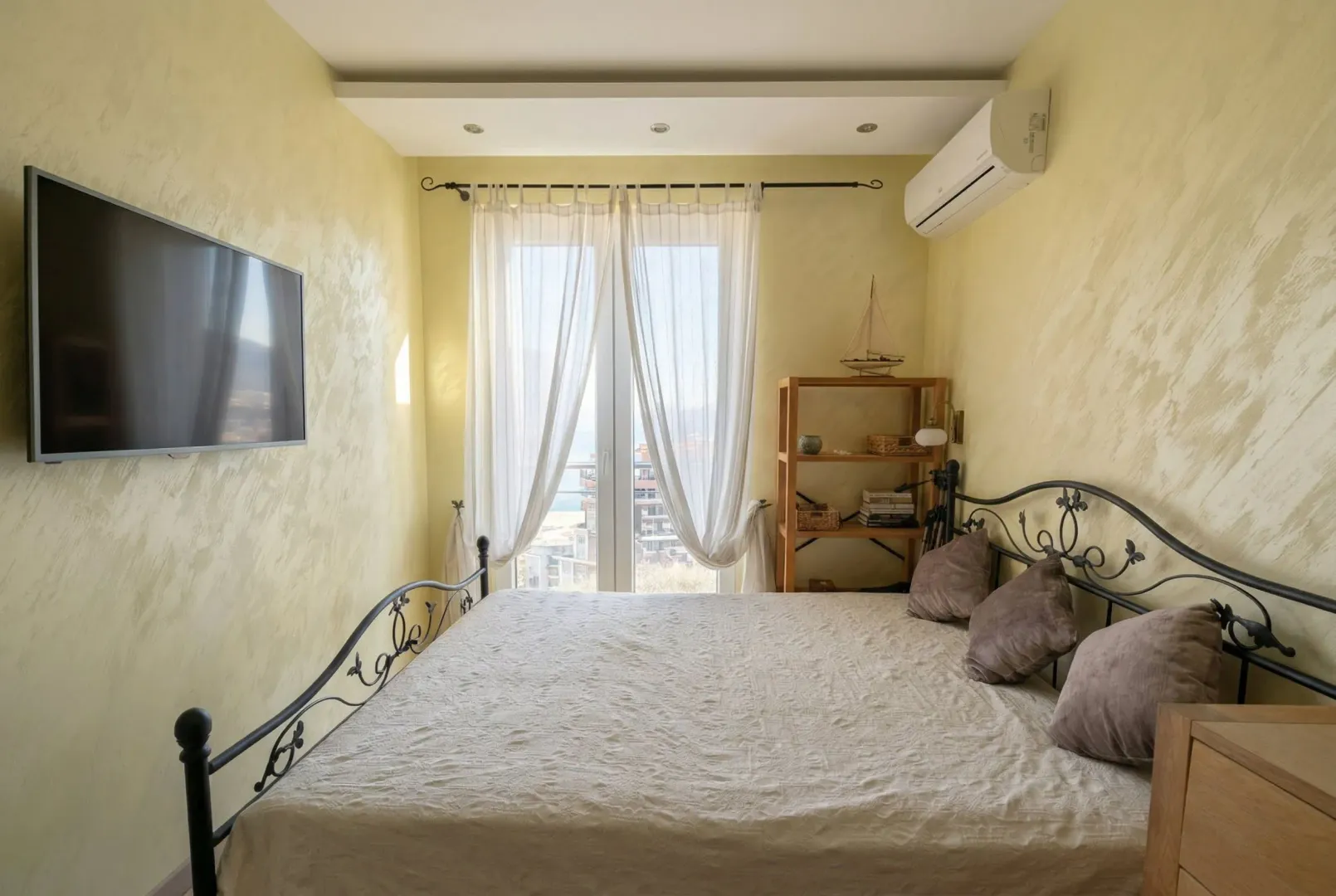 Prodaja, trosoban stan, 65m², Bečići, Budva