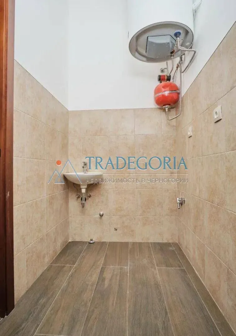 Prodaja, trosoban stan, 350m², Rafailovići, Budva