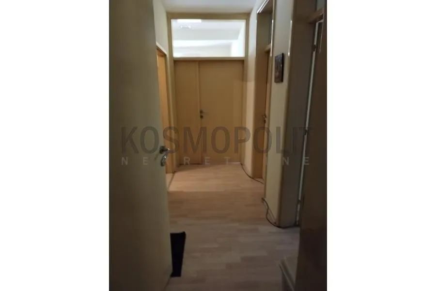 Prodaja, stan, 82m², Kneževac, Beograd