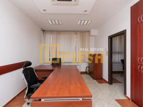 Rent, office space, 81m², Ostalo, Podgorica - image 7