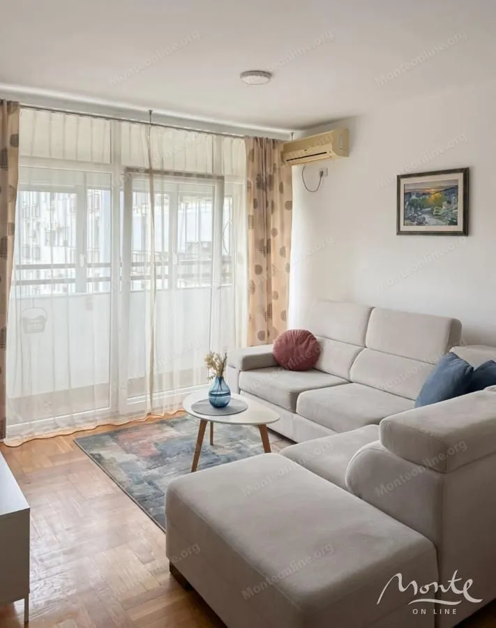 Prodaja, dvosoban stan, 56m², City Kvart, Podgorica