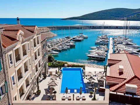 Prodaja, trosoban stan, 119m², Luštica Bay, Tivat - image 16