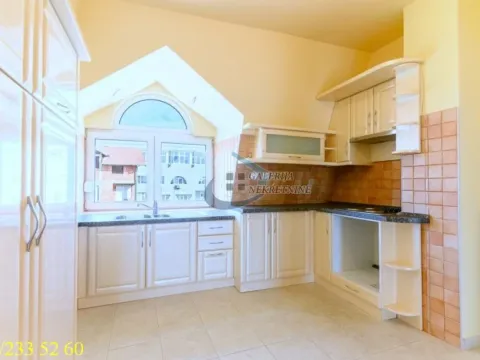 Sale, four bedroom apartment, 99m², Farmaceutski Fakultet, Voždovac Sve Podlokacije - image 25