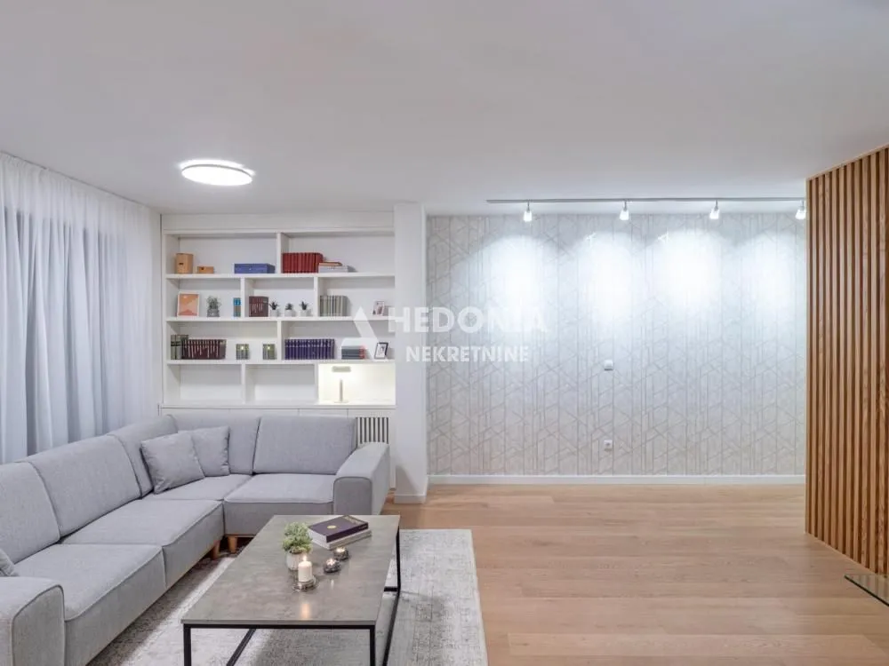 Sale, three bedroom apartment, 99m², Južni Bulevar, Vračar Sve Podlokacije