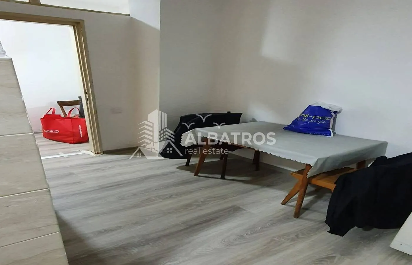 Prodaja, stan, 27m², Centar, Bar