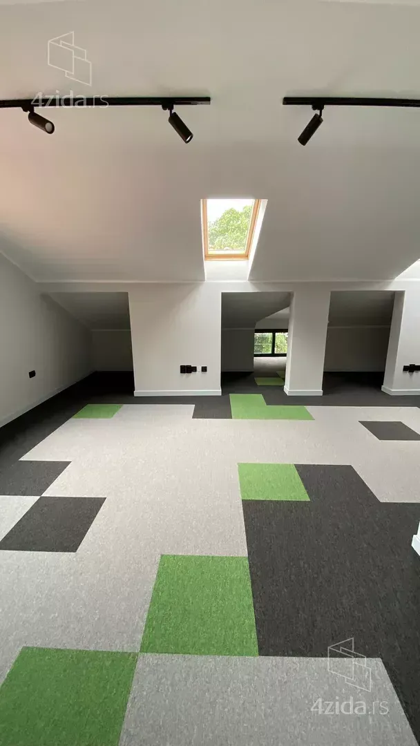 Rent, office space, 152m², Fon (Fon - Bilećka), Voždovac Sve Podlokacije