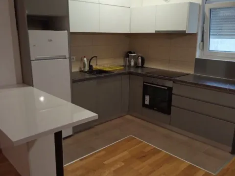 Izdavanje, jednosoban stan, 55m², Kava, Tivat - image 4