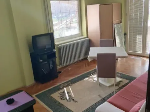 Izdavanje, jednosoban stan, 27m², Novo naselje, Novi Sad - image 2