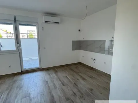 Prodaja, dvosoban stan, 44m², Ledine, Beograd - image 3