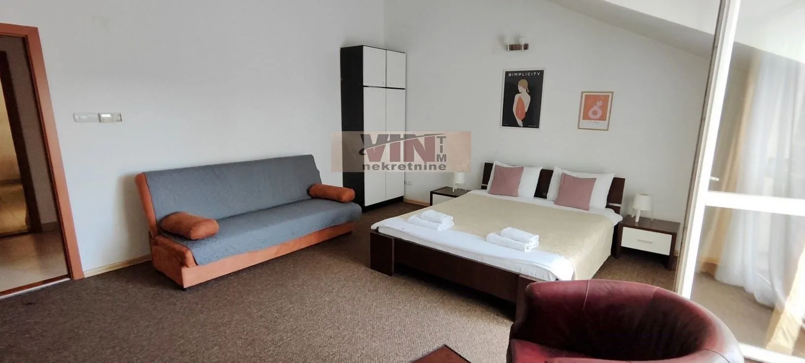 Prodaja, jednosoban stan, 33m², Bulevar Oslobodjenja, Novi Sad Sve Podlokacije