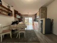 Prodaja, kuća, 183m², Tološi, Podgorica - image 6