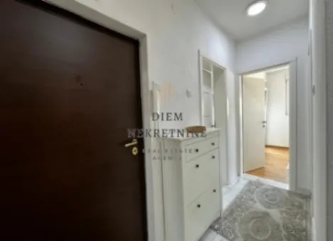 Izdavanje, dvosoban stan, 78m², Preko Morače, Podgorica - image 2