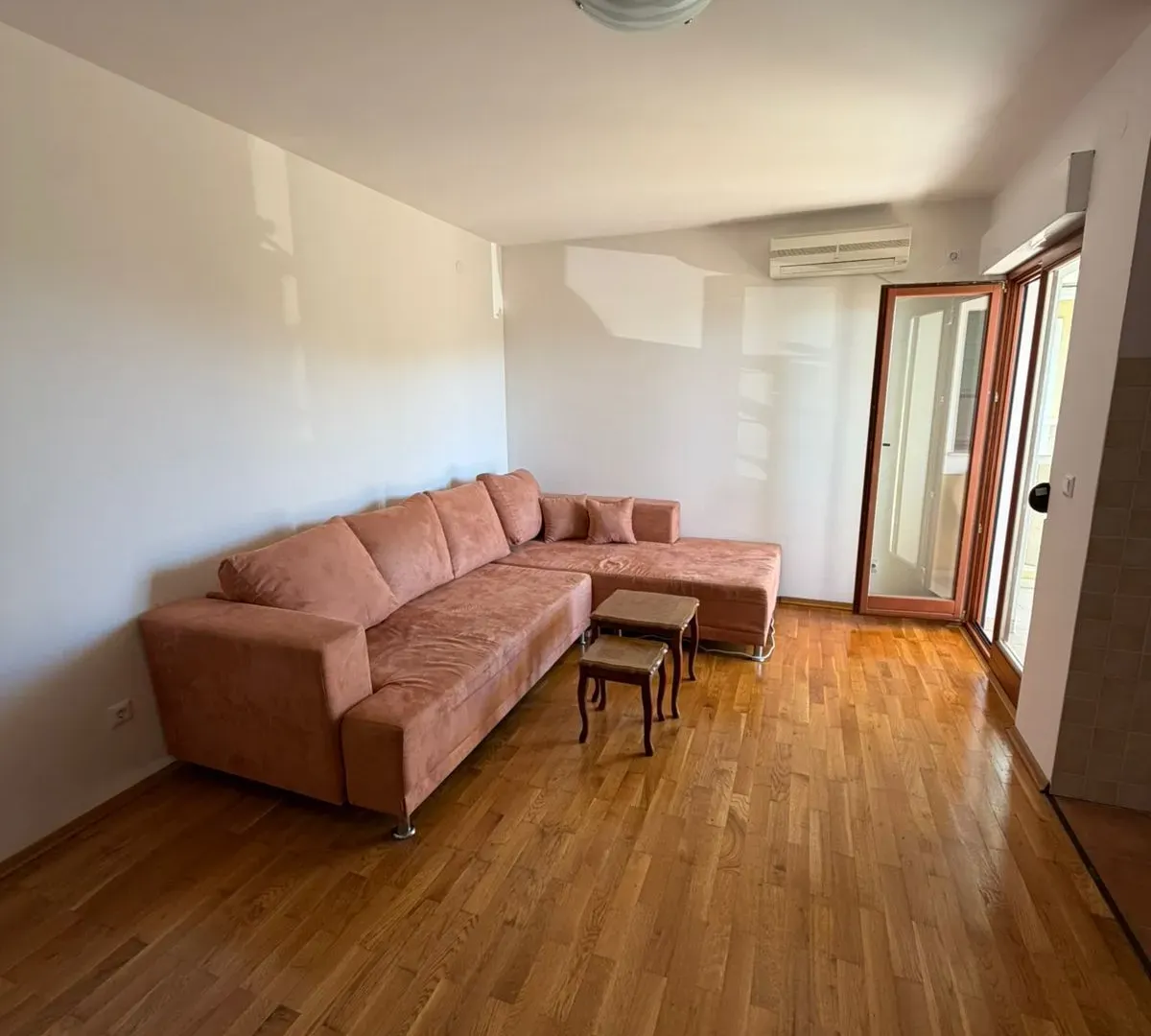 Sale, one bedroom apartment, 48m², Petrovac, Budva
