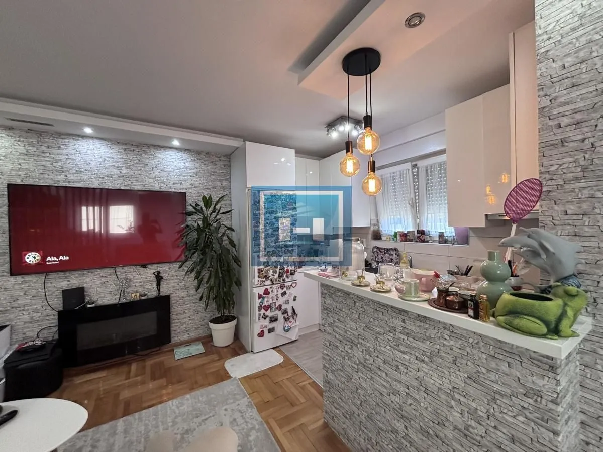 Sale, three bedroom apartment, 87m², Pivara, Jagodina