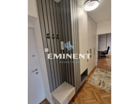 Izdavanje, dvosoban stan, 49m², Stari Grad, Beograd - image 13