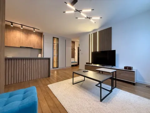 Prodaja, trosoban stan, 62m², Vračar Centar, Vračar Sve Podlokacije - image 5