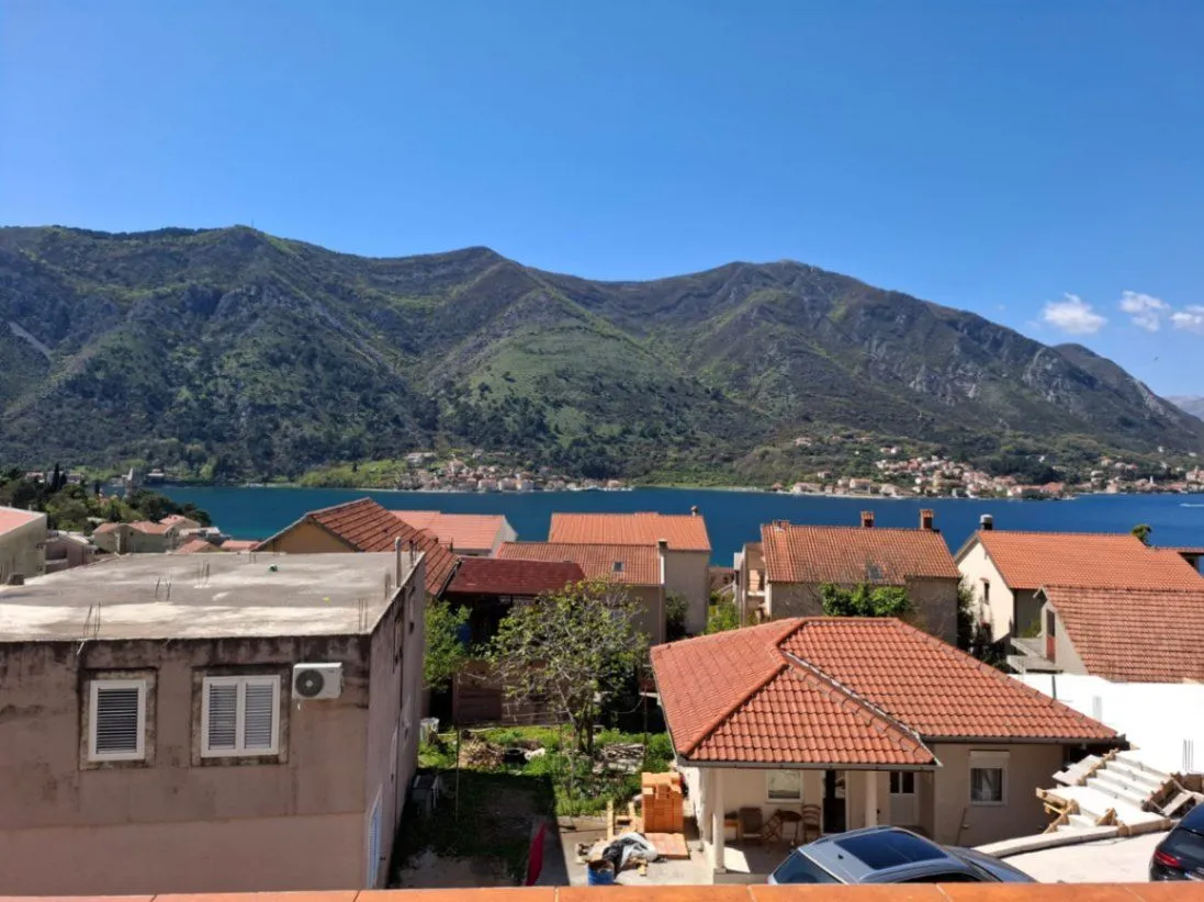 Sale, house, 200m², Dobrota, Kotor