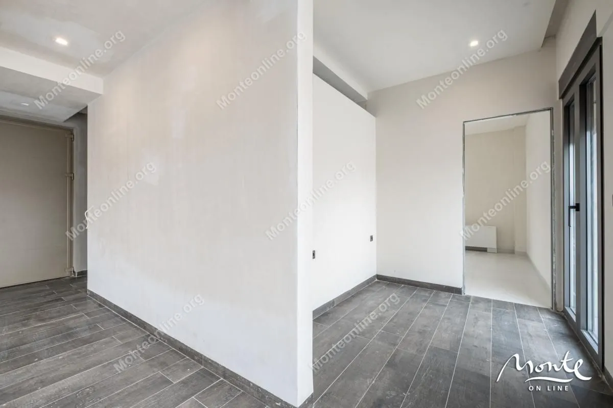 Prodaja, trosoban stan, 236m², Tivat, Crna Gora