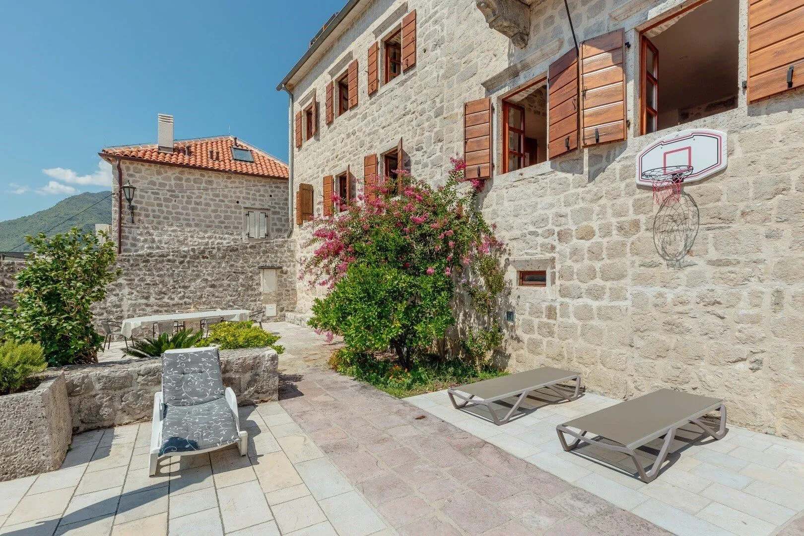 Sale, house, 484m², Perast, Kotor