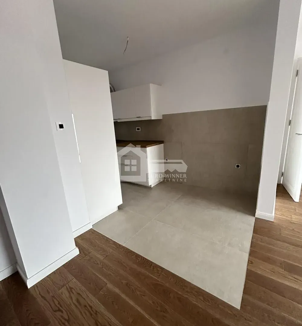 Rent, two bedroom apartment, 71m², Čubura, Beograd