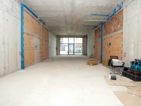 Rent, office space, 112m², Stari Aerodrom, Podgorica - image 2
