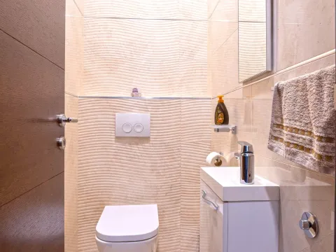Sale, three bedroom apartment, 170m², Centar, Budva - image 18