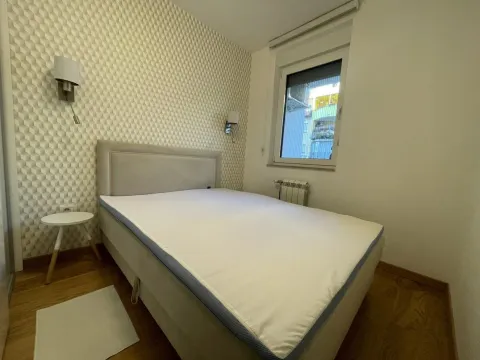 Rent, one bedroom apartment, 39m², Stari grad, Novi Sad - image 4