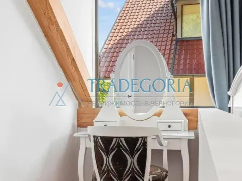 Prodaja, kuća, 220m², Tivat, Crna Gora - image 14