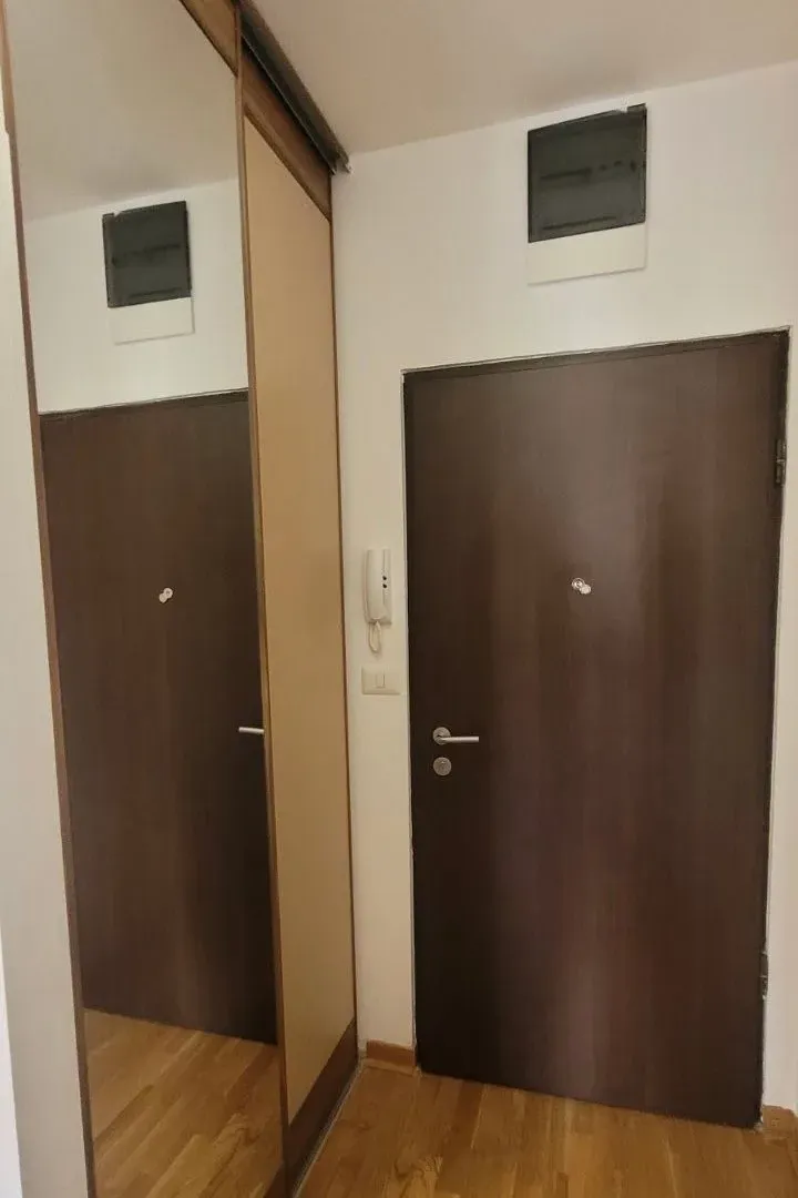 Prodaja, jednosoban stan, 42m², City Kvart, Podgorica